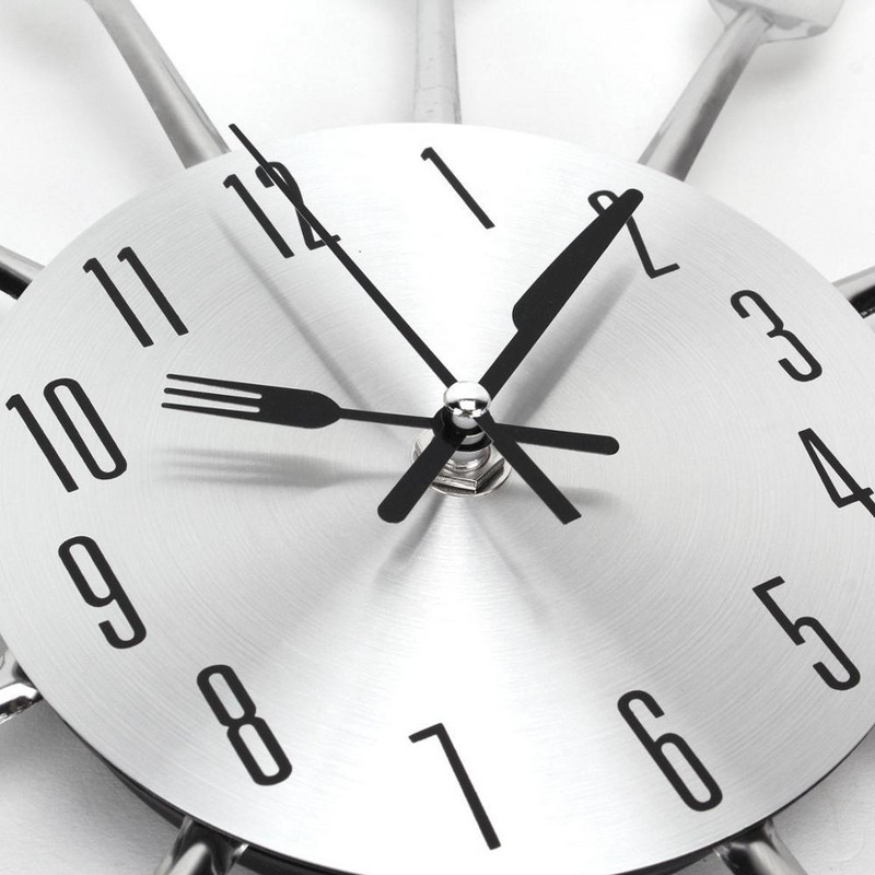 Akciós fém konyhai falióra Kreatív kvarc fali művészet evőeszközök szerelhető órák modern design lakberendezési horloge falfestmény
