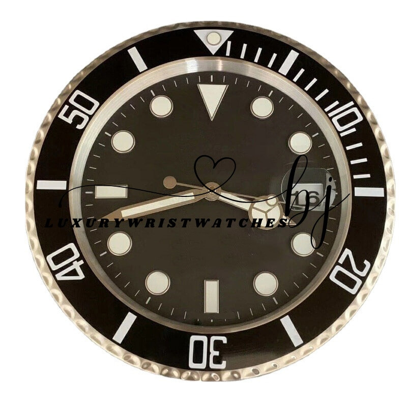 Cyclop fém karóra alakú falióra néma funkcióval