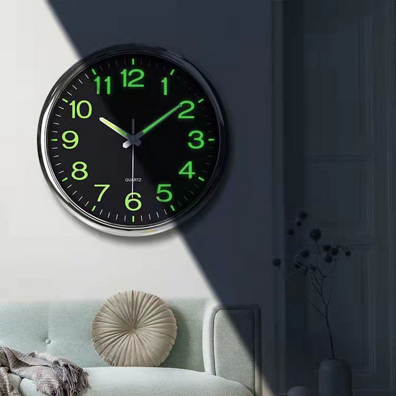 12 hüvelykes fényes, minimalista falióra Modern dizájn fehér kvarc Egyszerűen izzó függő órák Hálószoba nappali dekoráció