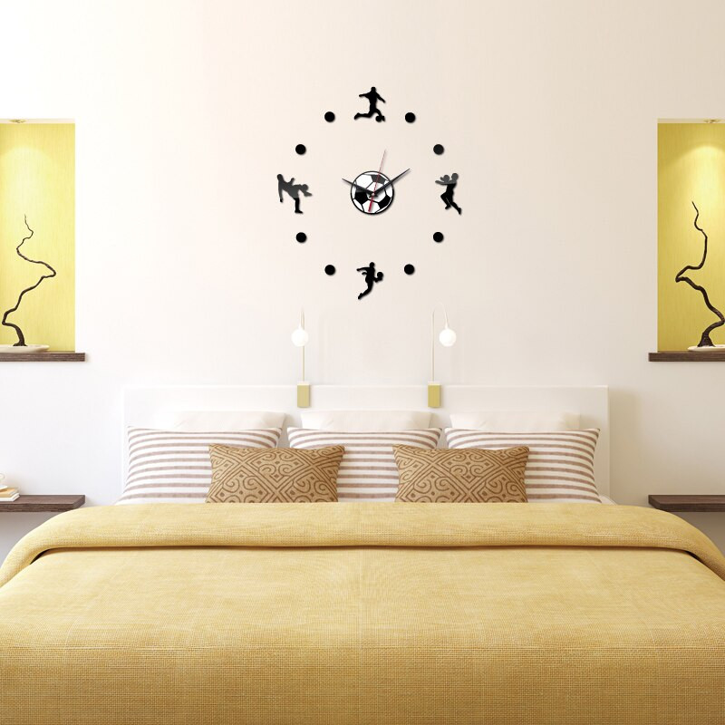 Sieniniai kvarciniai laikrodžiai Modernaus stiliaus futbolo namų dekoravimo laikrodžiai svetainei „pasidaryk pats“ veidrodinis akrilo medžiagos lipdukas