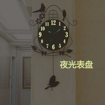 sieninis laikrodis svetainė kūrybingas paukštis sieninis laikrodis asmenybė modernus dekoratyvinis sieninis laikrodis paprasta atmosfera sūpynės nutildytas laikrodis