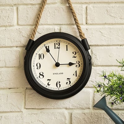 Nordic Modern Minimalista órák Falióra Nappali Kovácsoltvas fém órák Kreatív kvarc óra Személyiség
