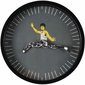 1db Kreatív Kerekórás Otthoni Dekorációk Kínai Kung Fu Falióra Bruce Lee Személyiség Divat Óra átmérő 25CM 2022 Új