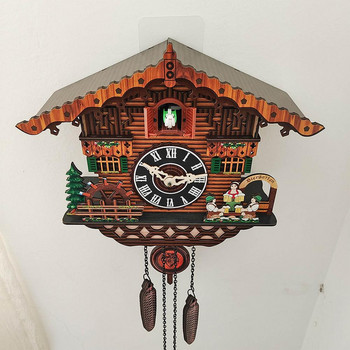 Традиционна хижа Шварцвалд Къща часовник Голям ръчно изработен дървен часовник с кукувица Шале Европейски стил Ретро антична механика