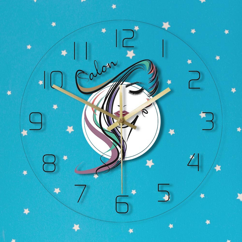Salon de frizerie Design de coafură Ceas de perete din acril transparent Ceas de perete pentru stilist de coafură Cadou de artă pentru femeie