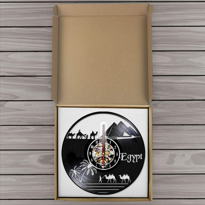 Egipto temos piramidės vintažinis vinilo plokštelių sieninis laikrodis Sacharos dykumos vaizdas kupranugaris Dekoratyvinis laikrodis Unikali Afrikos kelionės dovana