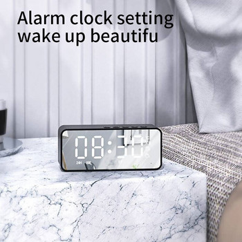 Ρολόγια ηχείων Bluetooth LED Ψηφιακό έξυπνο ξυπνητήρι Ηλεκτρονικό ραδιόφωνο FM Επιτραπέζια ρολόγια USB Διακόσμηση τραπεζιού Ρολόι Λειτουργία αναβολής