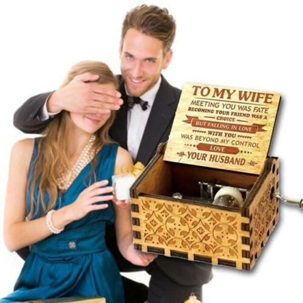 A feleségemnek gravírozott fába zenedoboz évfordulós Valentin-ajándékok Valentin-napra