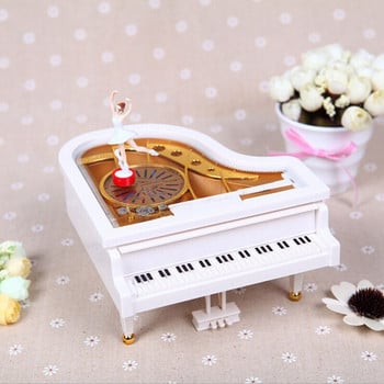 Music Box Κλασική γραφομηχανή Μοντέλο Music Box Ξύλινο μεταλλικό αντίκες μουσικά κουτιά Παιχνίδια Διακόσμηση σπιτιού Χριστουγεννιάτικο δώρο γενεθλίων