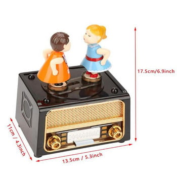 KissingCouple Doll Music Box Κλασικό Ραδιόφωνο Ρολόι ABS Κουτί κοσμημάτων για κορίτσια Χέρι μανιβέλα Μουσικός Μηχανισμός Δώρο Χριστουγέννων