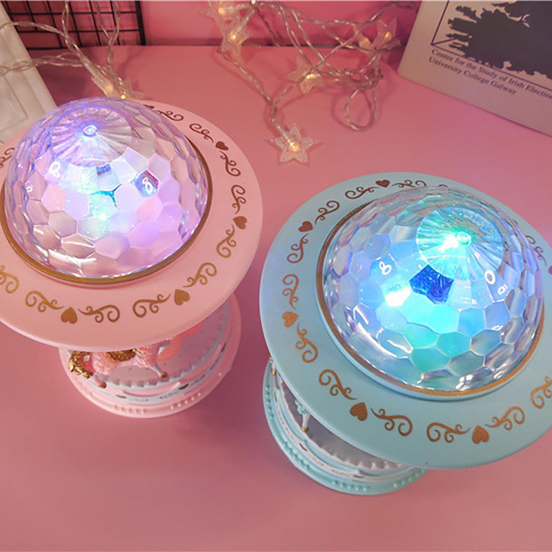 Cutie muzicală Carusel Cai Carusel Cutie muzicală cu lumini LED Cutie muzicală rotativă Cadouri de Crăciun pentru aniversarea copiilor