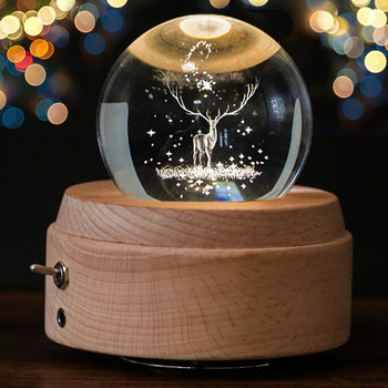 3D музикална кутия с кристална топка The Deer Светеща въртяща се музикална кутия с прожекционна LED светлина