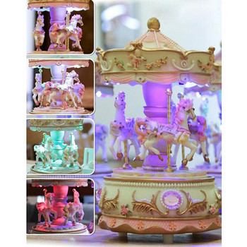 Ρομαντική χειροτεχνία Γενέθλια του Αγίου Βαλεντίνου Περιστρεφόμενη Ρητίνη Γάμου Πολυτελές καρουζέλ Μουσικό κουτί LED Light Παιχνίδια Αρχική κουρδιστός μηχανισμός