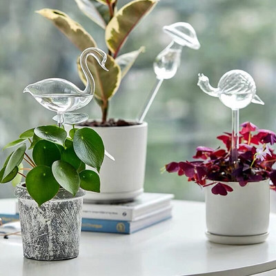 1 tk uus automaatne lillede kastmisseade taimejootja isekastmisgloobused loomakujulised käsitsi puhutud läbipaistvast klaasist vesipirnid
