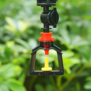 200 db műanyag refrakciós permetező vízpermetező kerti öntöző porlasztó fúvóka öntöző sprinkler hűtő párásító fúvóka