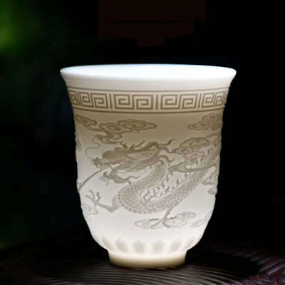 1 PC Boutique Suet Jade valge portselanist teetass Kolmemõõtmeline reljeefne käsitsi valmistatud keraamiline teetass reisiteekaussi meistritass