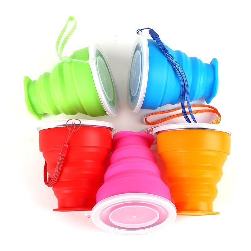 200 ml-es összecsukható csészék BPA MENTES Élelmiszer minőségű vizes csésze utazási szilikon visszahúzható színes hordozható kültéri kávés kézipohár