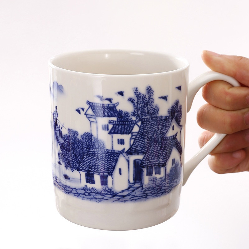 Kínai stílusú csont Kína Jingdezhen kék-fehér porcelán teáscsésze Irodai ivóvíz csésze fedéllel Utazási teáskészlet