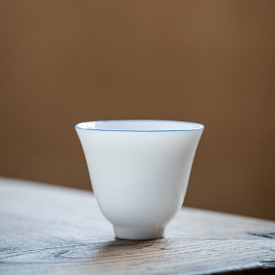Boutique Sweet White Porcelán teáscsészék Thin Tire Master Cup egytálka kis teáscsésze Kung Fu tea teakóstoló boros ital