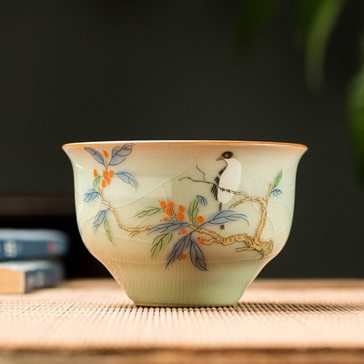 2 db/tétel Hagyományos jégrepesz kerámia teáscsésze kávéscsésze kézzel festett virágmintás teástál Kézzel készített teáskészlet kiegészítő