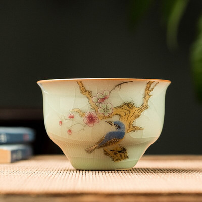 2 db/tétel Hagyományos jégrepesz kerámia teáscsésze kávéscsésze kézzel festett virágmintás teástál Kézzel készített teáskészlet kiegészítő