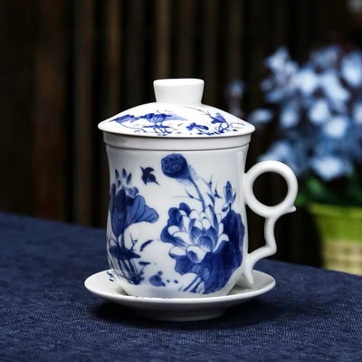 Kék-fehér porcelán kerámia irodai teáscsésze fedővel és szűrővel Kreatív kerámia, kézzel festett vizespohár ajándék italos edény