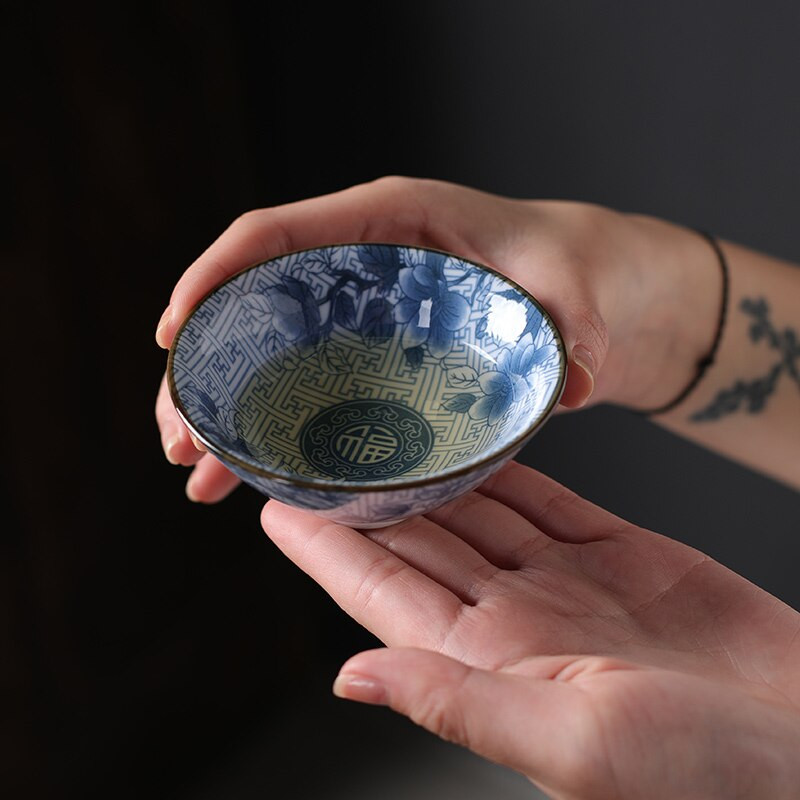 1 db, kézzel készített kék-fehér porcelán teáscsésze utazási kerámia teástál vízkőmentes, kézzel festett kúpos csésze meditációs csésze teáskészlet