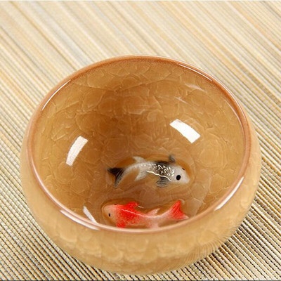 Kínai jégroppanó máz kerámia teáscsészék Anaglyph 3D Koi Fish Art Cup Single Tea Colorful Carp Fish Porcelán Tazza 1db 60ml