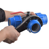 20/25/32/40/50 mm tee ristpistik PVC PE toru vasest südamikuga plastklapi ühenduspesa Aed Põllumajandus Kastmine