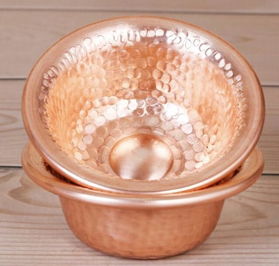 2бр./Партида Чиста медна ръчно изработена релефна купа за пиене Издълбани прибори за Буда Малка благоприятна тибетска метална чаша за вода съдове