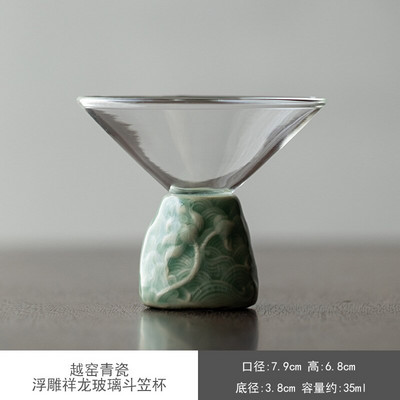 Kreatív Yue Kiln Celadon Relief Tea csésze Háztartási teáscsésze Magas boroszilikát üveg borospohár Kung Fu teáscsésze High Foot Master Cup