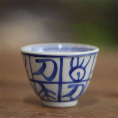 Porțelan albastru și alb pictat manual Kung Fu Master Cup Ceramică Birou ceai Set de ceai Jingdezhen Bol mic de ceai Veselă