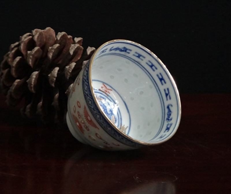 Személyes ismertető Kerámia teáscsésze Jingdezhen teáscsésze Hagyományos retro stílusú porcelán kávés teáscsésze kis teástál