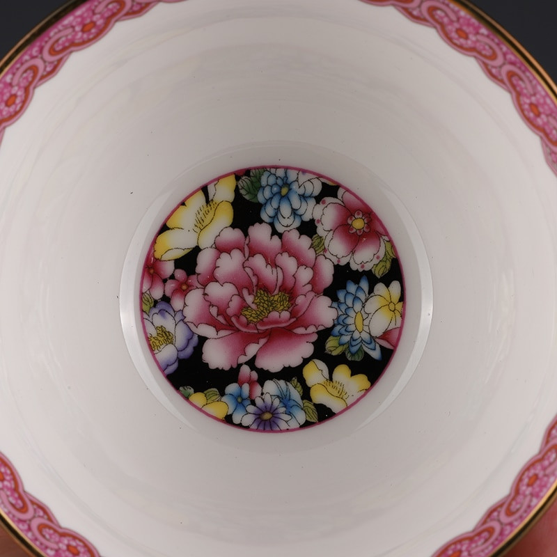 Qing Enamel Black Ground Blossoms Longevity Peach Pattern Master Cup Jingdezhen Antik Tea Cup