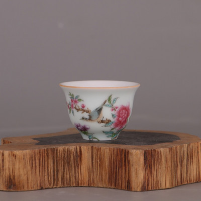 Qing Dynasty Qianlong Year Mark Birds And Flowers Cup Αντικέ πορσελάνη Διακόσμηση σπιτιού Συλλογή σκευών τελετής τσαγιού