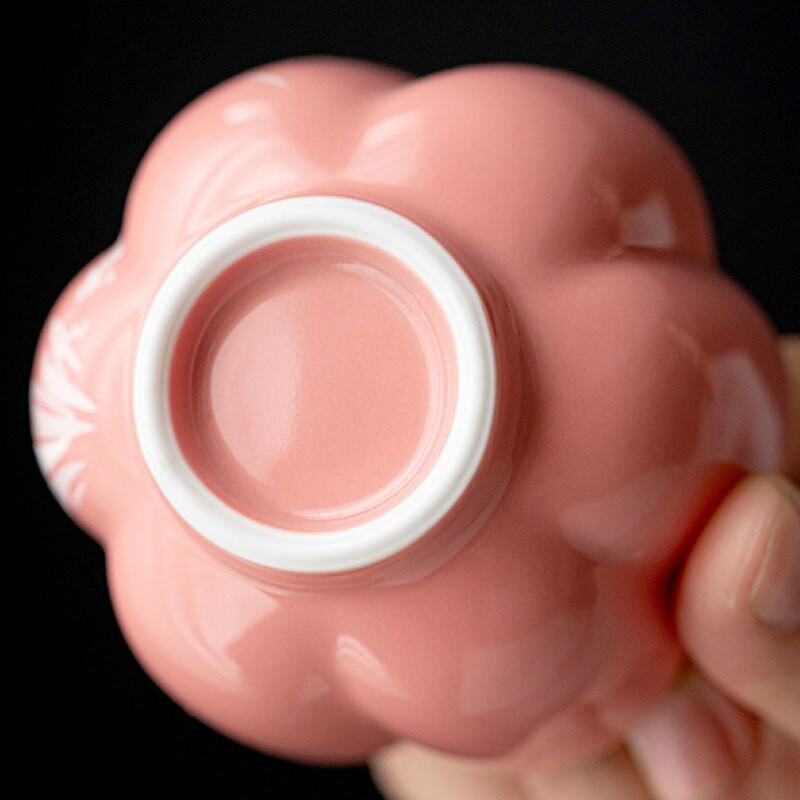 Boutique Pure kézzel festett Plum Blossom Art Tea csésze Rouge Powder Női Személyes Master Cup Háztartási Kung Fu Tea Kiegészítők