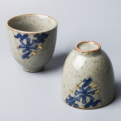 Japán porcelán retro kék-fehér teáscsésze Arany Kungfu teáskészlet festett arany antik teáscsésze kerámia egytál 60ml