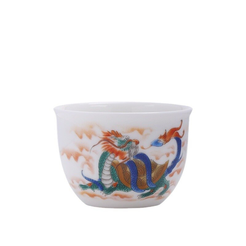 Kiváló minőségű jade porcelán Kung Fu teáscsésze kreatív mintás Dragon Tiger espresso teáscsészék kézzel festett kerámia teás edények