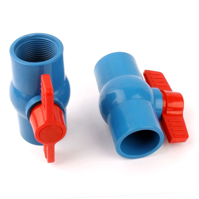 Belső átm. 1 1/4"-es csatlakozó/40 mm-es aljzat, egyenes vályús golyóscsap piros kapcsoló golyóscsap kék PVC szelep Kerti öntözőszerelvények