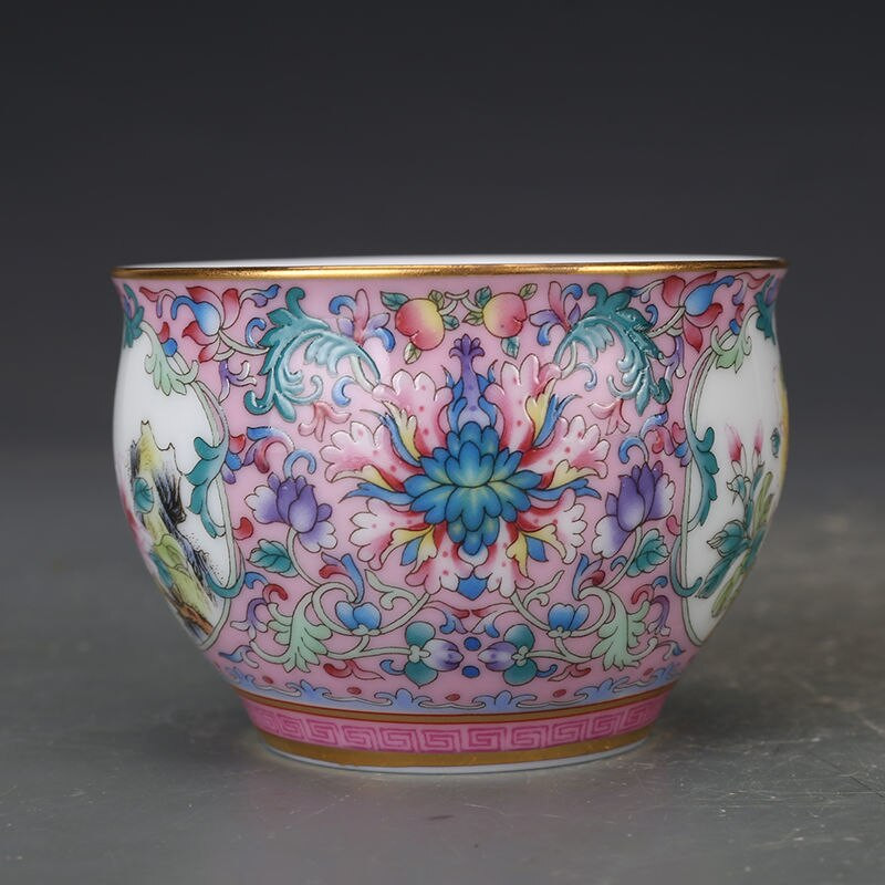 Qing Qianlong porcelánzománc Flower Master Cup Jingdezhen antik porcelán kollekció