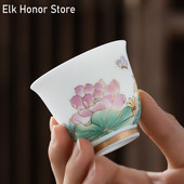 2db/tétel 45ml Kézzel festett Lotus Art kerámia teáscsésze Jingdezhen egypohár Kung Fu Tea Master Cup Háztartási vizes pohár ital