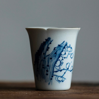 30 ml Boutique Pure Rankomis dažytas slyvų orchidėjų arbatos puodelis Keraminis arbatos puodelis Single Master Cup Arbatos skonio Kung Fu arbatos rinkinys Samll kvapo puodelis