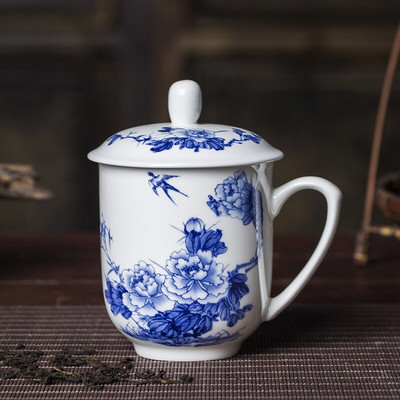 Jingdezhen Ceramics Didelės talpos arbatos puodelis Biuras su arbatos puodelio dangteliu Namų porcelianinis vandens puodelis Arbatos reikmenys arbatos infuzatorius