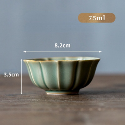 2db/szett 75ml Yue Kiln Celadon Lótuszszirom teáscsésze Kerámia, kézzel készített kis teástál Háztartási trombitamester csésze Kung Fu teáskészlet