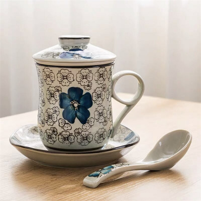 Kék-fehér porcelán teáscsésze kerámia kézzel festett retro vízelválasztó bögre fedőszűrővel Irodai teáscsészék Italkészlet