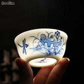 NOOLIM 80 ml Jingdezhen kerámia teáscsésze, kézzel festett lótusz kis teástál kék-fehér porcelán mesterkupa Kung Fu italtartó