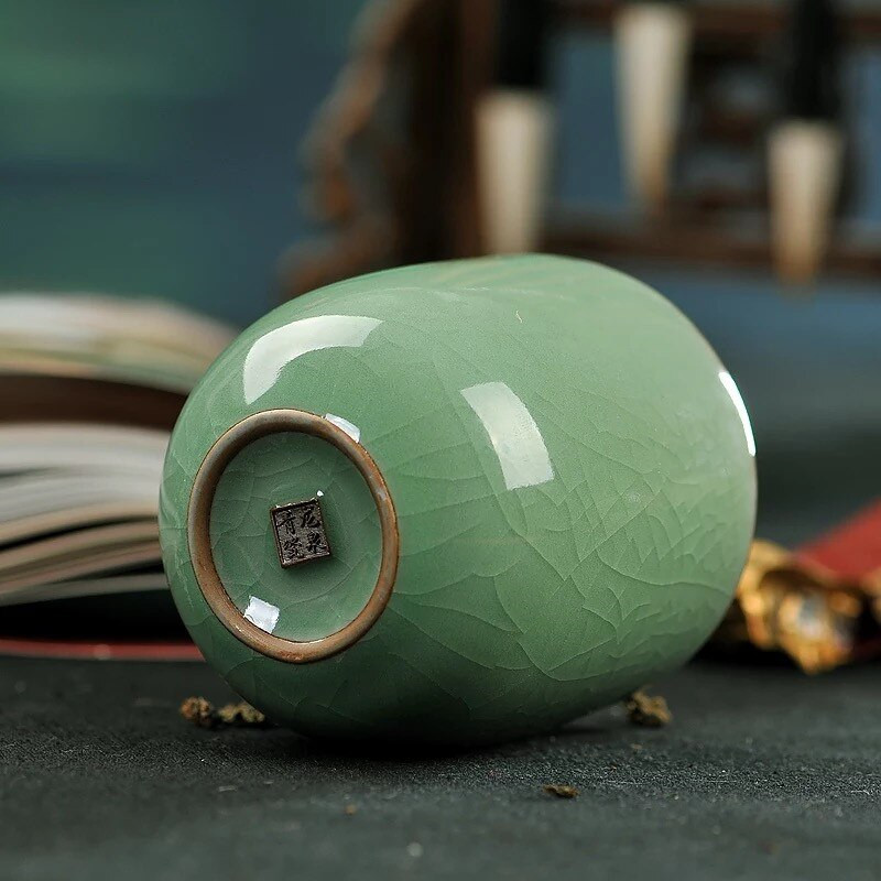 Japán Longquan Celadon teáscsésze Kung Fu teáskészlet kerámia kreatív irodai vizes csésze kézzel készített porcelán teástál ajándék ital