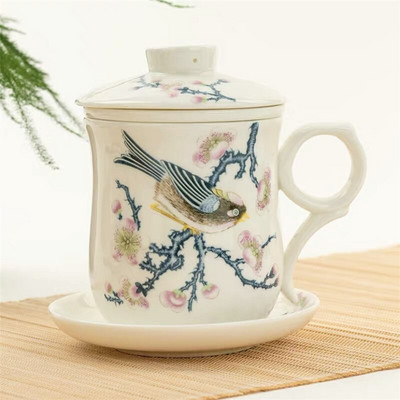 Creative Bone China teáscsésze fedővel és szűrővel Irodai ivóeszközök kerámia, kézzel festett szűrő teáscsésze Otthoni Kung Fu vizes bögre
