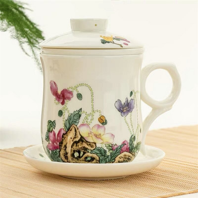 Creative Bone China teáscsésze fedővel és szűrővel Irodai ivóeszközök kerámia, kézzel festett szűrő teáscsésze Otthoni Kung Fu vizes bögre