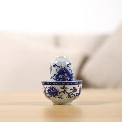 Retro kék-fehér porcelán teáscsésze Kreatív kerámia kis boros csésze készlet Kínai Kung Fu vizes csésze Irodai teáskészlet Italkészlet